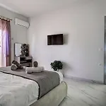 Sea & Joy House דירה