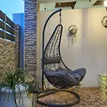 דירה Sea & Joy House יאליסוס