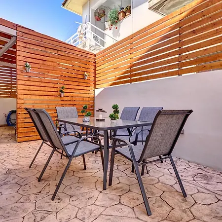 Апартаменты Sea & Joy House *