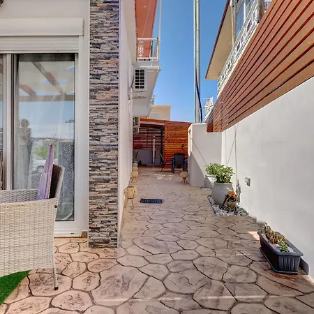 Sea & Joy House דירה *
